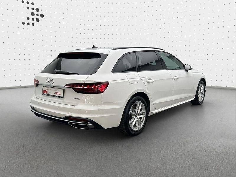 Gebraucht Audi A4 Advanced 204 PS (150 kW) 2022 Weiß Kombi