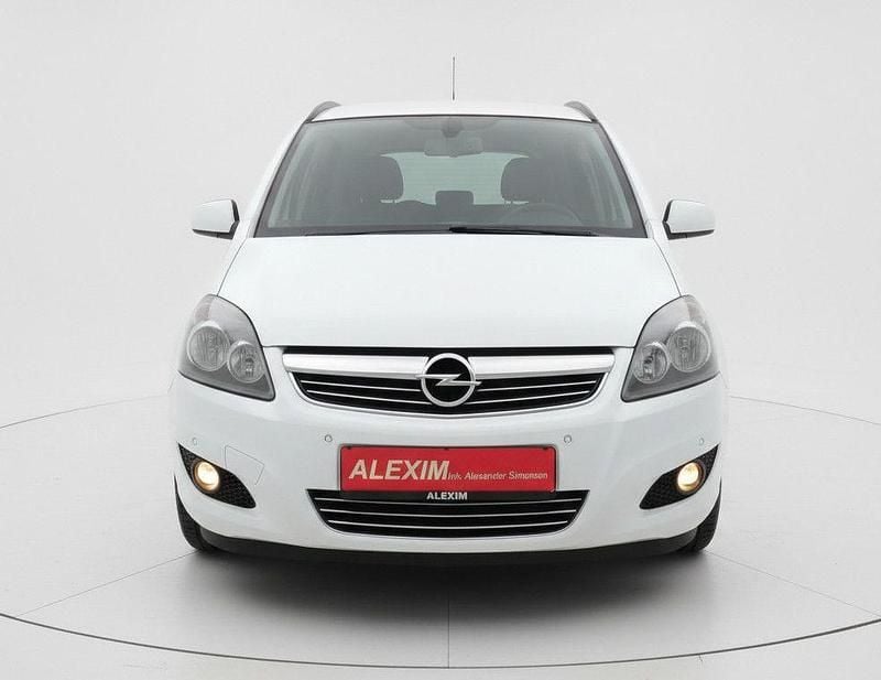 Gebraucht Opel Zafira 150 PS (110 kW) 2011 Weiß Van / Kleinbus