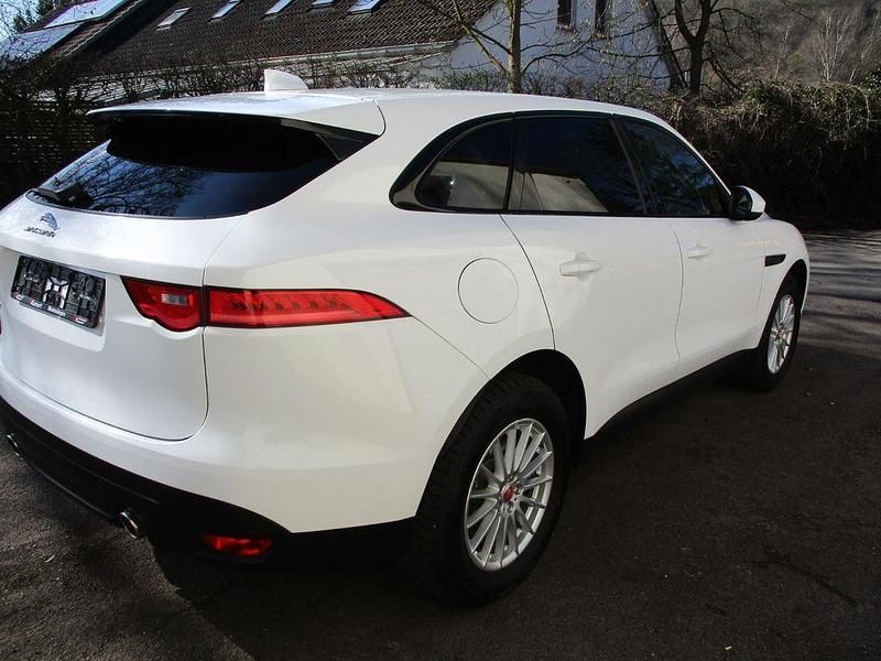 Gebraucht Jaguar F-Pace 300 PS (220 kW) 2017 Weiß SUV