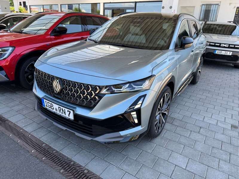 Gebraucht Renault Espace Iconic 200 PS (147 kW) 2025 Baltikum grau Van / Kleinbus