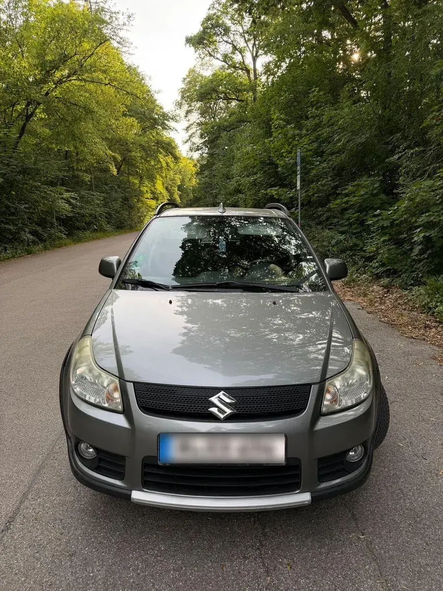 Gebraucht Suzuki SX4 Comfort 107 PS (78 kW) 2006 Grau SUV