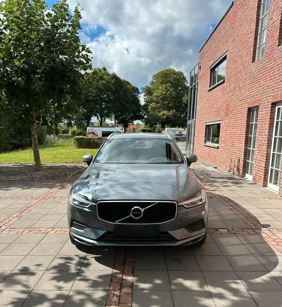 Gebraucht Volvo XC60 190 PS (139 kW) 2020 Grau SUV