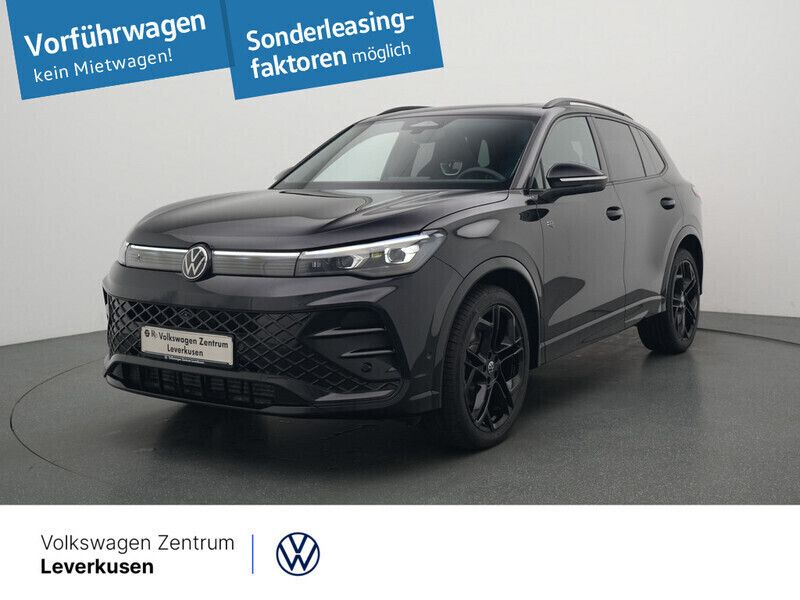 Deep black Gebraucht 2024 VW Tiguan R-line SUV | 46.480 € (Etwas zu teuer) - Bild 1/4