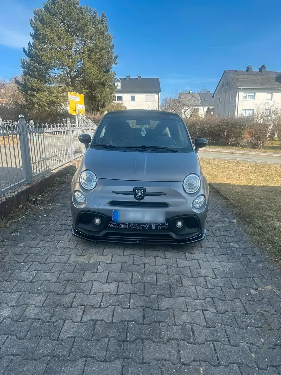 Gebraucht Abarth 595C Esseesse 180 PS (132 kW) 2020 Grau Cabrio