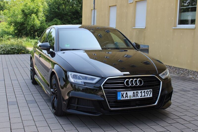 Schwarz Gebraucht 2017 Audi A3 S-Line Limousine | 22.000 € (Etwas zu teuer) - Bild 1/4