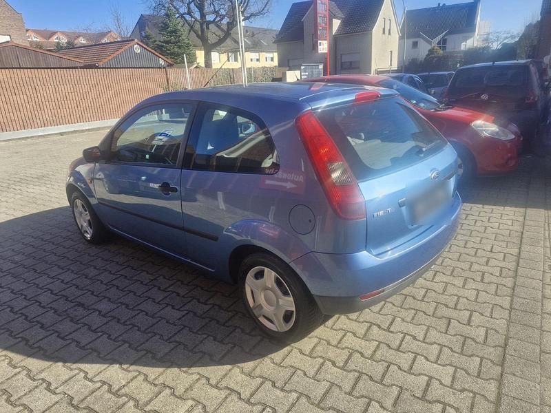 Gebraucht Ford Fiesta 60 PS (44 kW) 2003 Kleinwagen