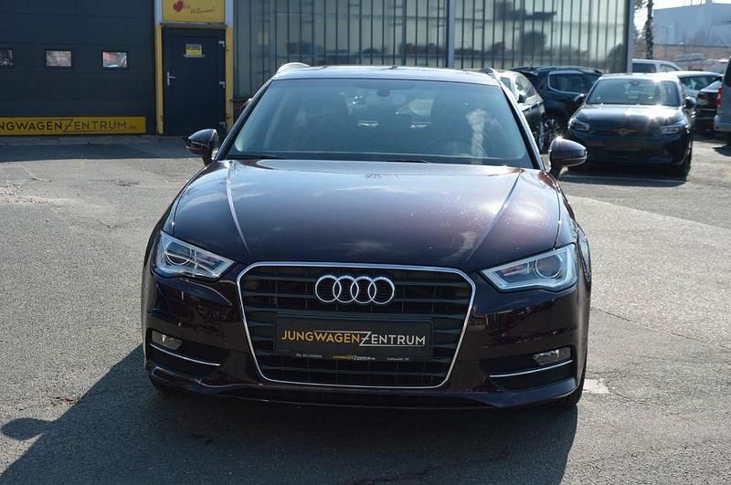 Gebraucht Audi A3 Ambition 179 PS (131 kW) 2013 Rot Limousine
