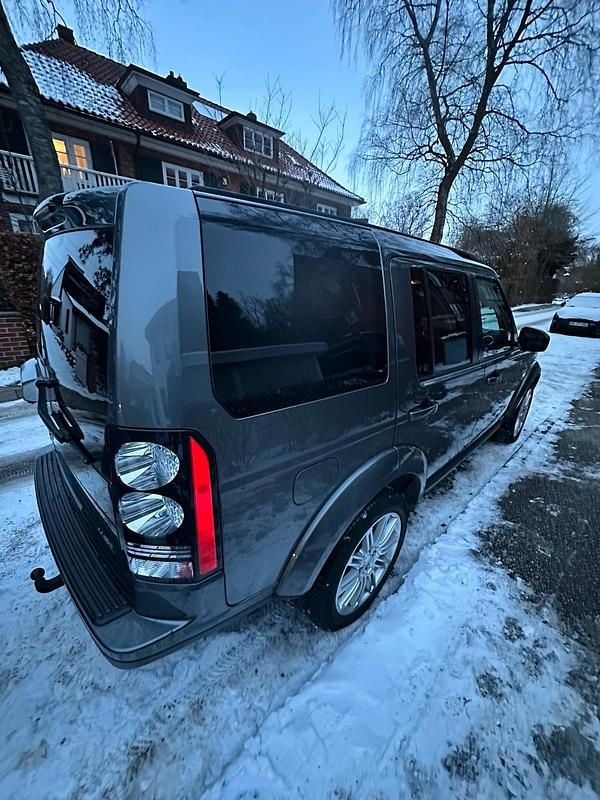 Gebraucht Land Rover Discovery 4 HSE 256 PS (188 kW) 2014 Grau SUV