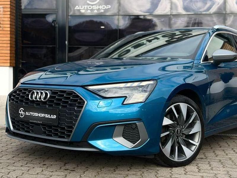 Gebraucht Audi A3 Edition .1 150 PS (110 kW) 2021 Blau Limousine