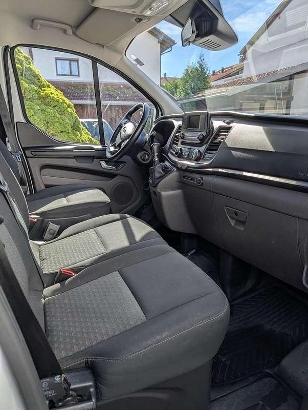 Gebraucht Ford Transit Custom 131 PS (96 kW) 2020 Weiß Pickup