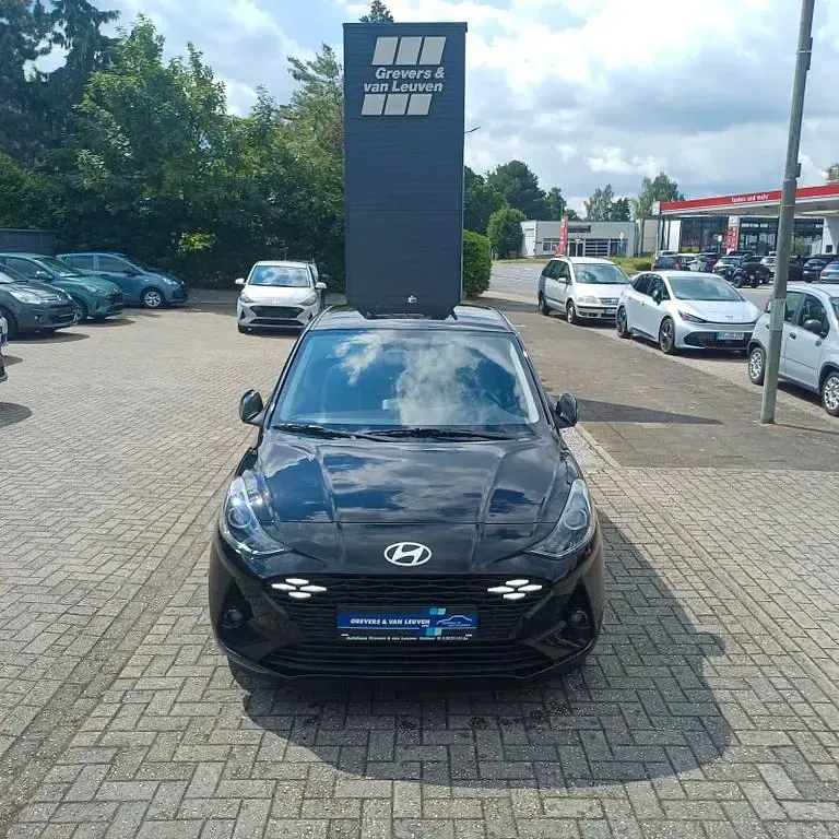 Gebraucht Hyundai i10 Prime 79 PS (58 kW) 2026 Schwarz Kleinwagen