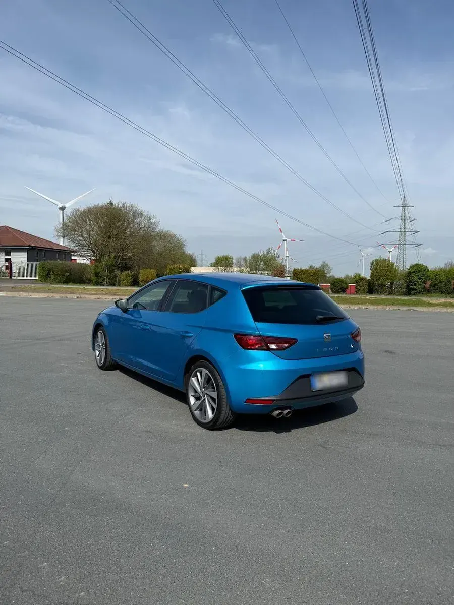 Gebraucht Seat Leon FR 150 PS (110 kW) 2017 Blau Limousine