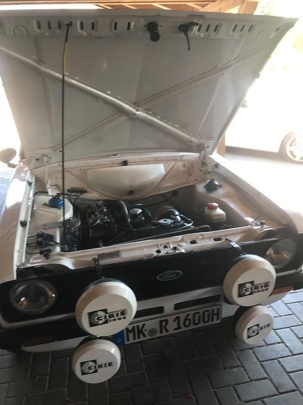 Weiß Gebraucht 1979 Ford Escort Sport Limousine | 22.500 € - Bild 1/4