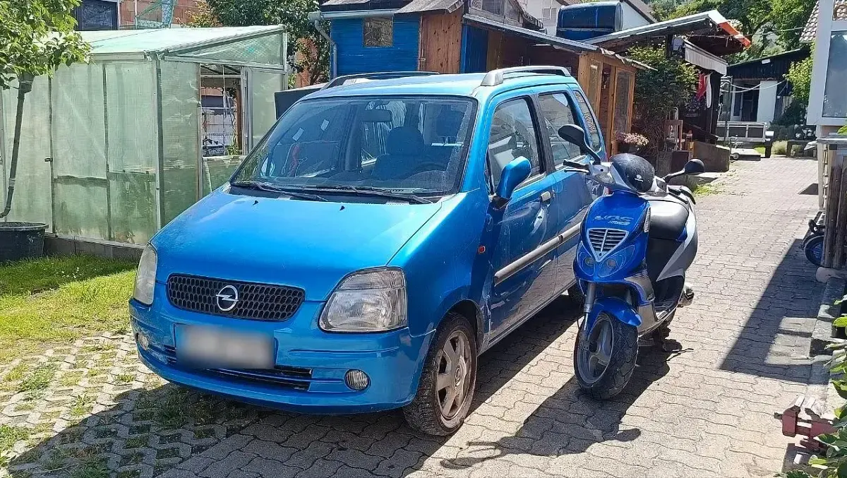 Gebraucht Opel Agila 75 PS (55 kW) 2000 Blau Van / Kleinbus