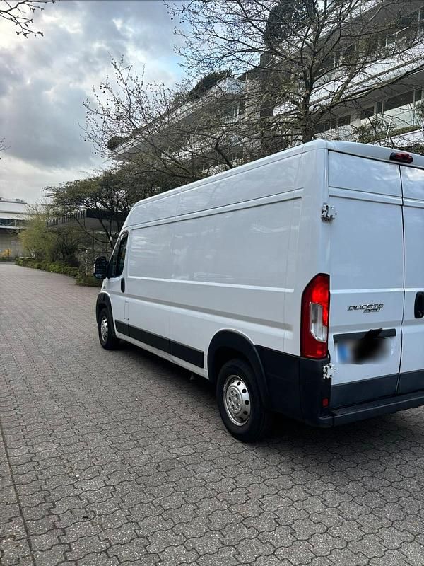 Gebraucht Fiat Ducato 150 PS (110 kW) 2015 Weiß Van