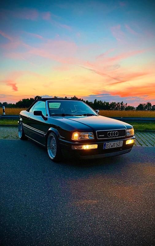 Schwarz Gebraucht 1992 Audi 80 Cabrio | 9.500 € - Bild 1/4
