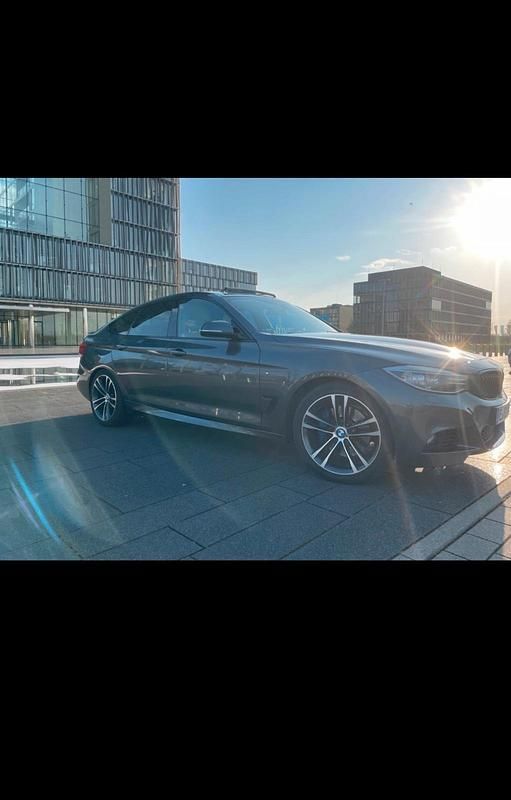 Grau Gebraucht 2013 BMW 335 Limousine | 16.000 € (Guter Preis) - Bild 1/4