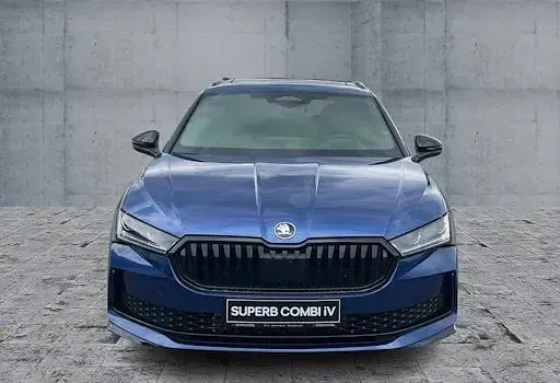 Neu Skoda Superb SportLine 204 PS (150 kW) 2026 Blau Kombi