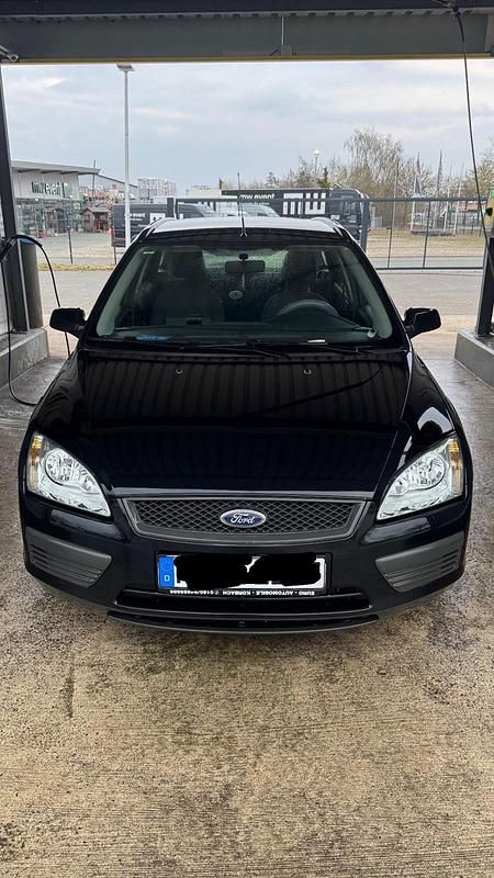 Gebraucht Ford Focus 110 PS (80 kW) 2006 Schwarz Kombi