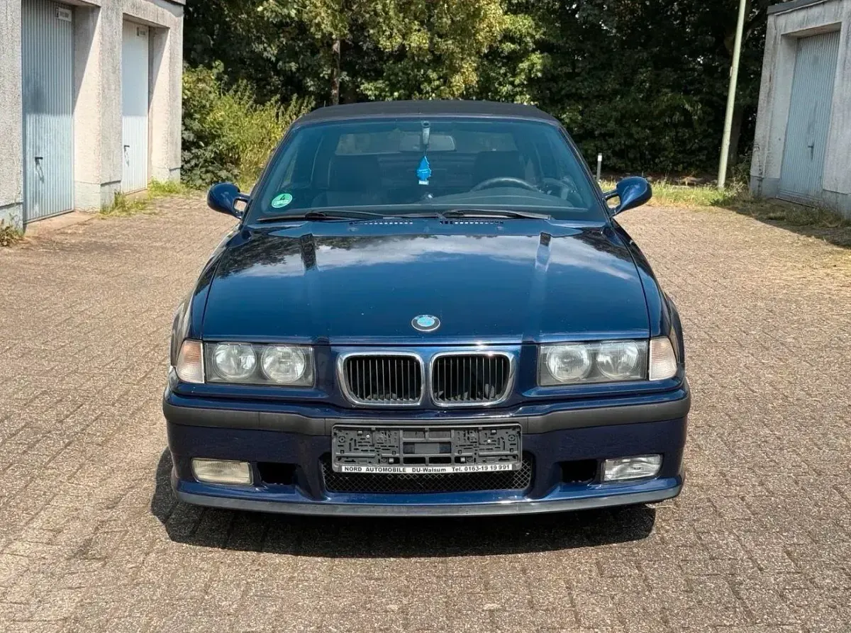 Gebraucht BMW 320 Cabriolet M Sport 150 PS (110 kW) 1997 Blau Cabrio