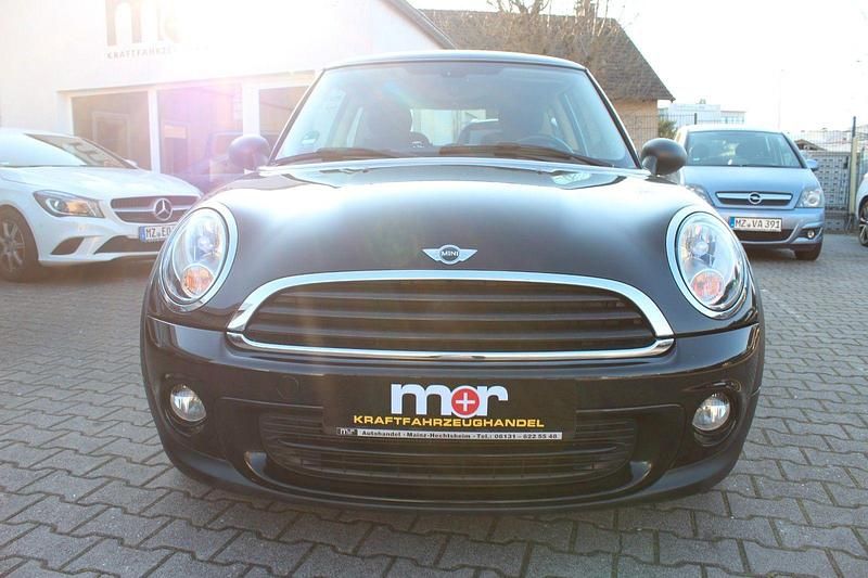 Używany Mini ONE 98 KM (72 kW) 2013 Czarny Hatchback