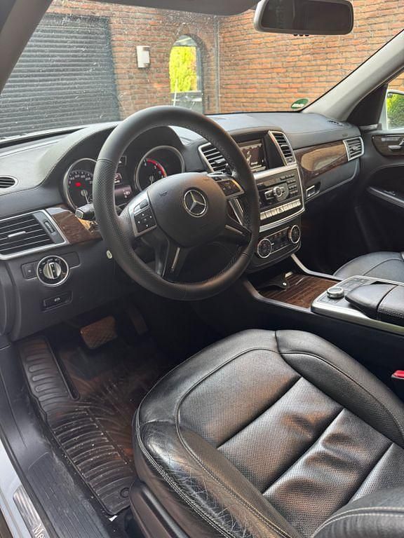 Gebraucht Mercedes GL350 258 PS (189 kW) 2016 Silber SUV