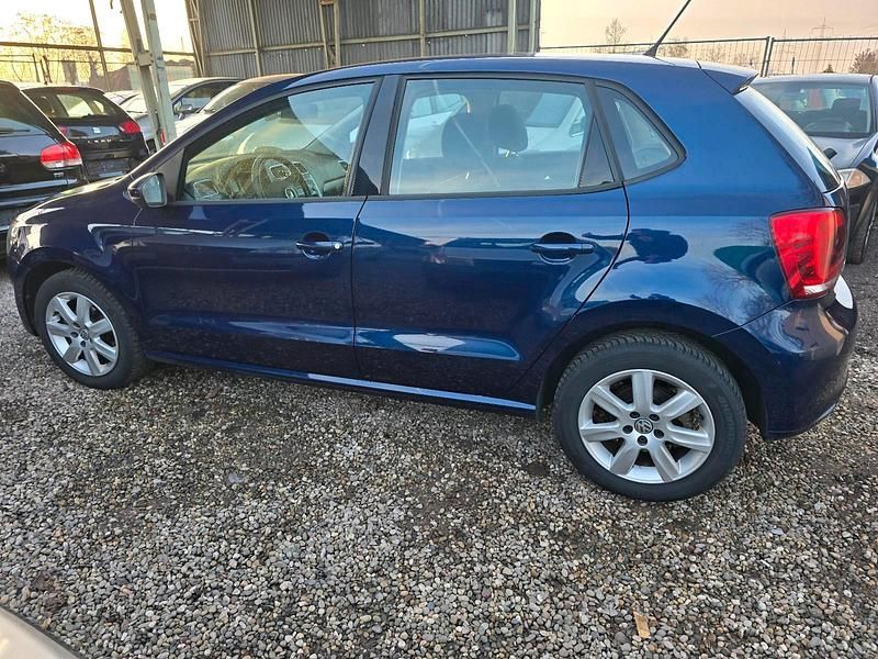 Gebraucht VW Polo Highline 86 PS (63 kW) 2010 Blau Limousine