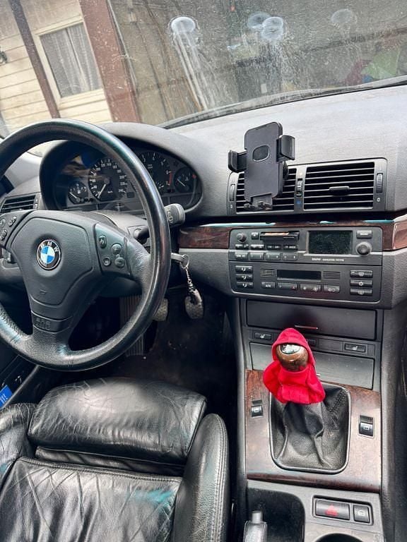 Gebraucht BMW 323 170 PS (125 kW) 2000 Schwarz Limousine