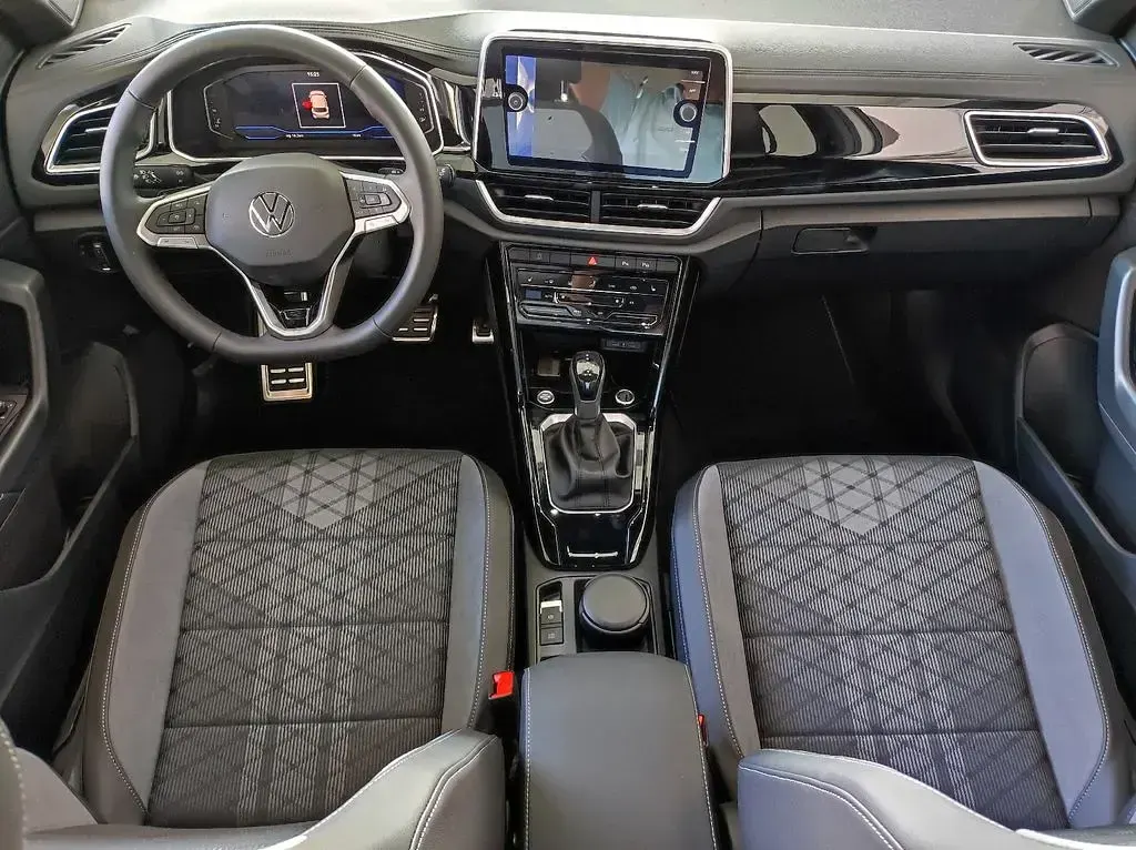 Neu VW T-Roc R-line 150 PS (110 kW) 2026 Indiumgrau SUV