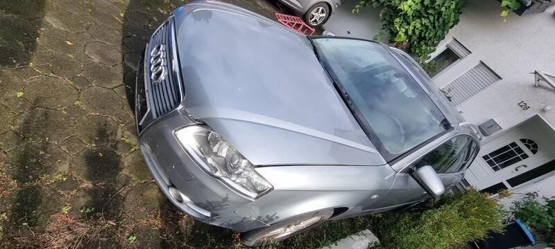 Silber Gebraucht 2007 Audi A4 Comfort Kombi | 2.900 € (Guter Preis) - Bild 1/4