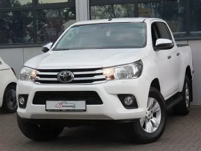 Gebraucht Toyota HiLux 150 PS (110 kW) 2019 Weiß Pickup