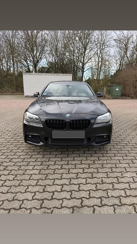 Gebraucht BMW 530 M Sport 300 PS (220 kW) 2011 Schwarz Limousine