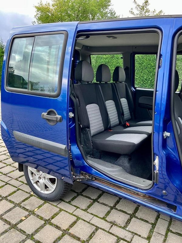Gebraucht Fiat Doblò Dynamic 77 PS (56 kW) 2006 Blau Van / Kleinbus