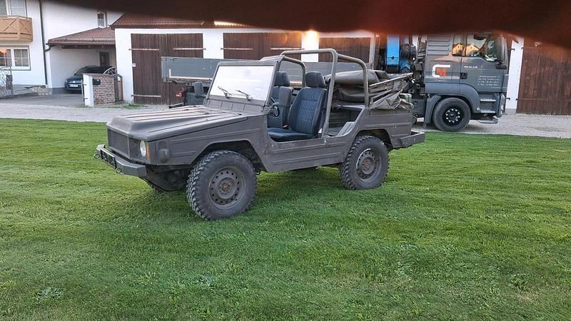 Grün Gebraucht 1979 VW Iltis Cabrio | 10.200 € - Bild 1/4
