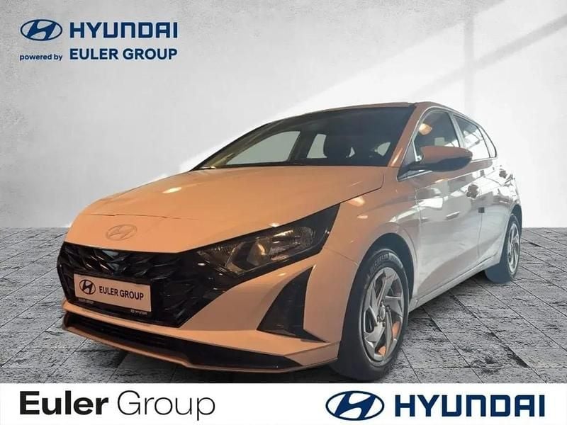 Atlas white / sol Neu 2025 Hyundai i20 Select Limousine | 18.490 € (Fairer Preis) - Bild 1/1