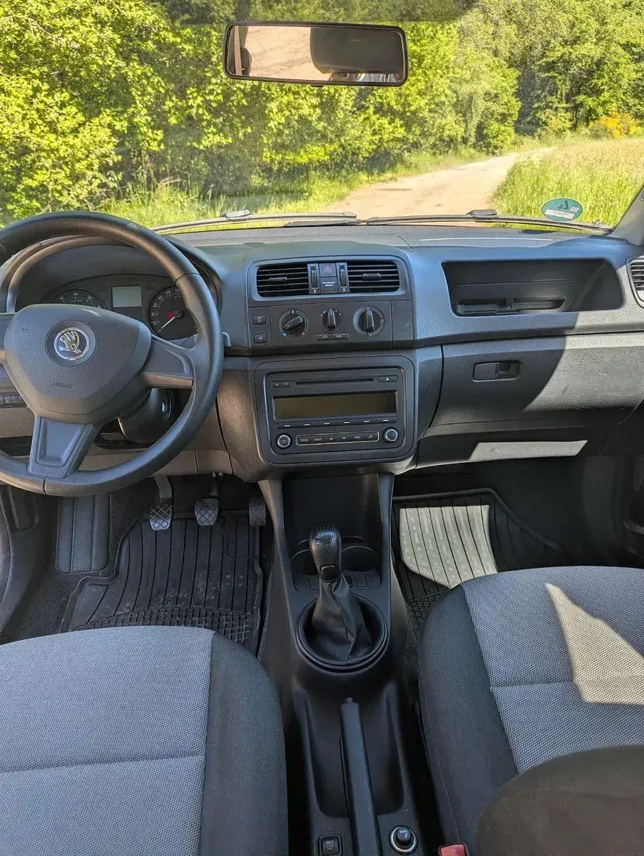 Gebraucht Skoda Fabia Cool Edition 60 PS (44 kW) 2014 Grau Kleinwagen