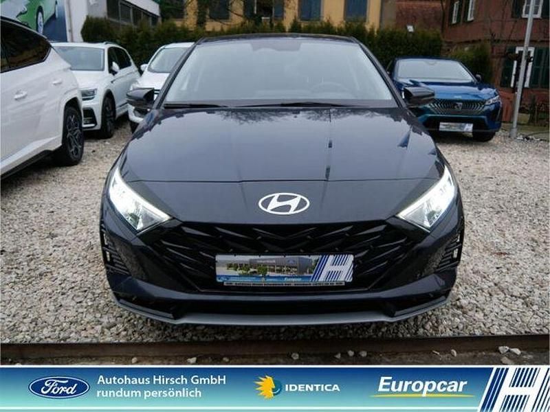 Gebraucht Hyundai i20 Select 101 PS (74 kW) 2024 Aurora grey Limousine