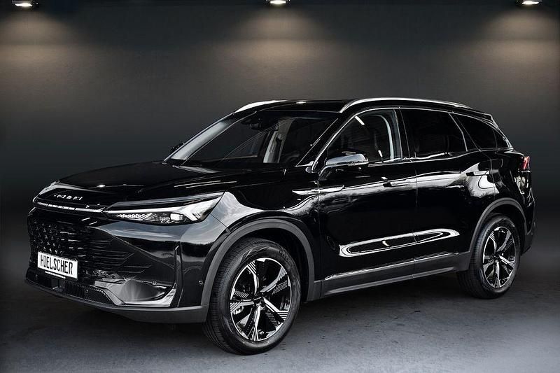 Neu Baic X75 177 PS (130 kW) 2025 Schwarz SUV