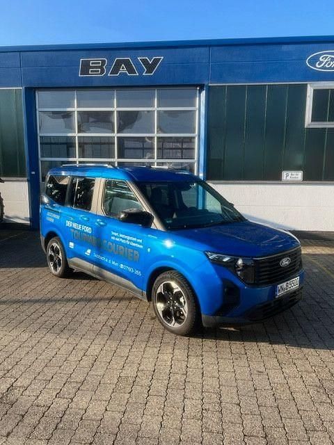 Blau Gebraucht 2024 Ford Tourneo Courier Titanium Van / Kleinbus | 22.500 € (Guter Preis) - Bild 1/4