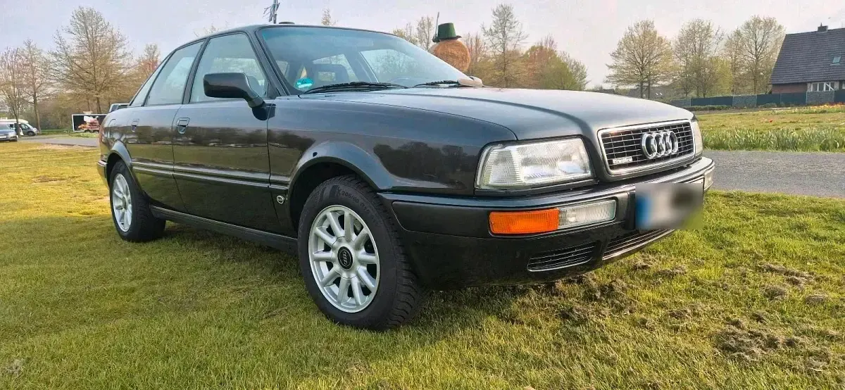 Gebraucht Audi 80 174 PS (127 kW) 1992 Schwarz Limousine