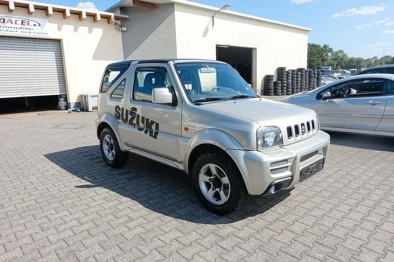 Grau Gebraucht 2006 Suzuki Jimny Club SUV | 6.900 € (Guter Preis) - Bild 1/4