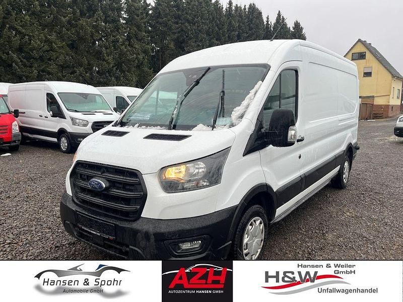 Gebraucht Ford Transit Trend 131 PS (96 kW) 2023 Frostweiss Van / Kleinbus