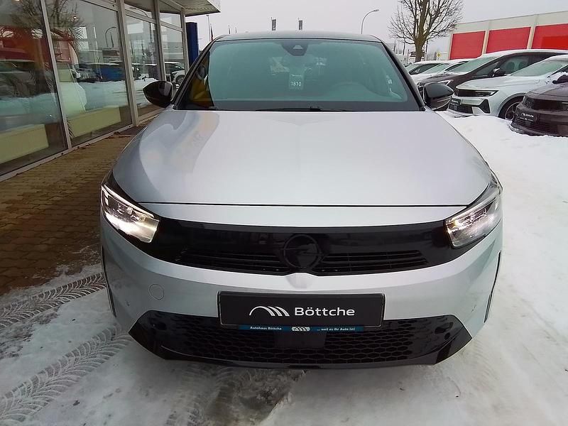 Gebraucht Opel Corsa 101 PS (74 kW) 2025 /typ aussenverkleidung metalliclackierung Kleinwagen