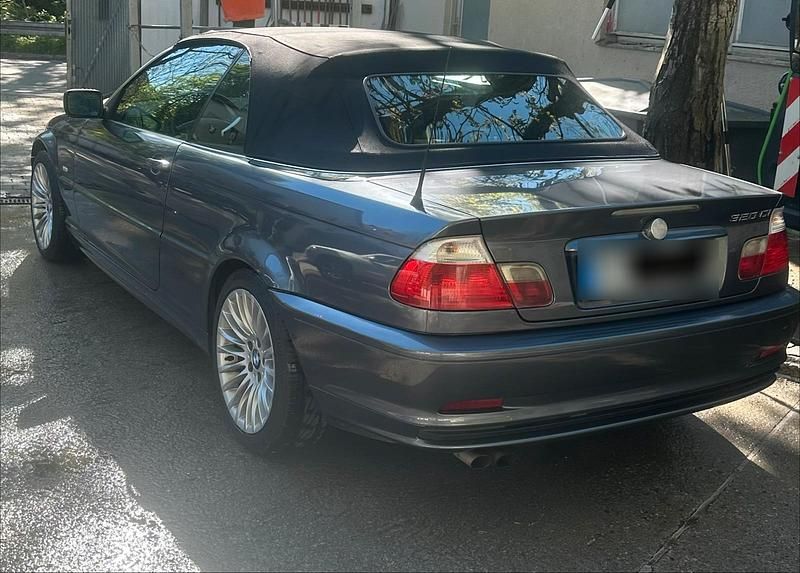 Gebraucht BMW 320 Cabriolet Basis 170 PS (125 kW) 2003 Grau Cabrio