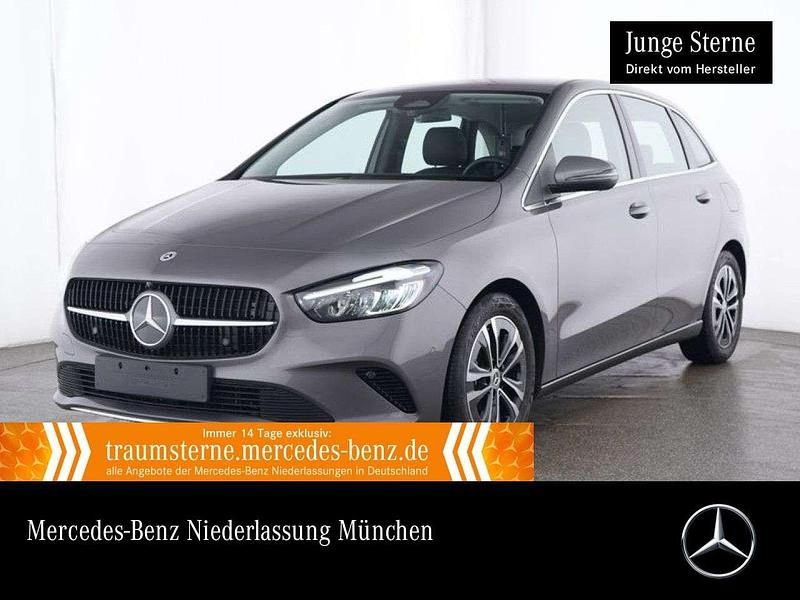 Mountain grau Gebraucht 2024 Mercedes B180 Progressive Van / Kleinbus | 30.590 € (Guter Preis) - Bild 1/3