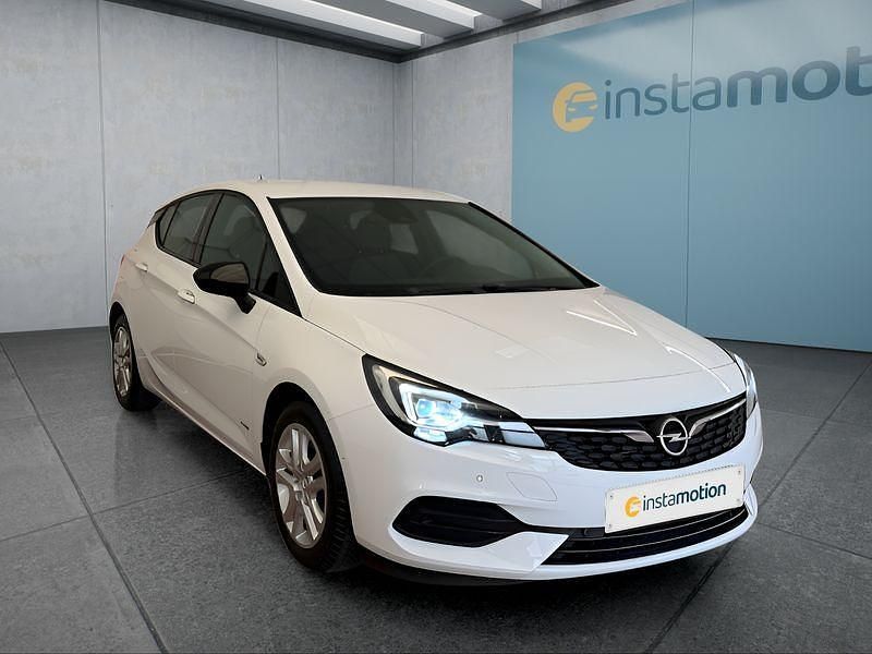 Gebraucht Opel Astra Design Edition 131 PS (96 kW) 2021 Weiß Limousine