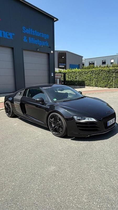 Schwarz Gebraucht 2010 Audi R8 Coupé Coupé | 75.000 € - Bild 1/4