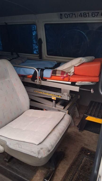 Weiß Gebraucht 2001 VW T4 Van | 3.800 € (Guter Preis) - Bild 1/4