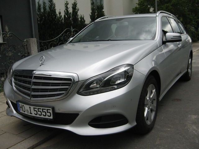 Gebraucht Mercedes E220 170 PS (125 kW) 2013 Silber metallic Kombi