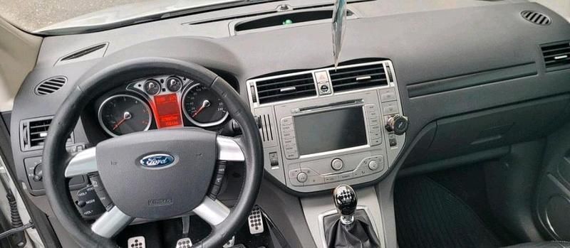 Gebraucht Ford Kuga Titanium 163 PS (119 kW) 2010 SUV